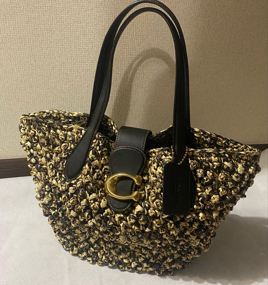 【完売品，新品】COACH タビーCデザインかごバック、紙袋、保存袋付き