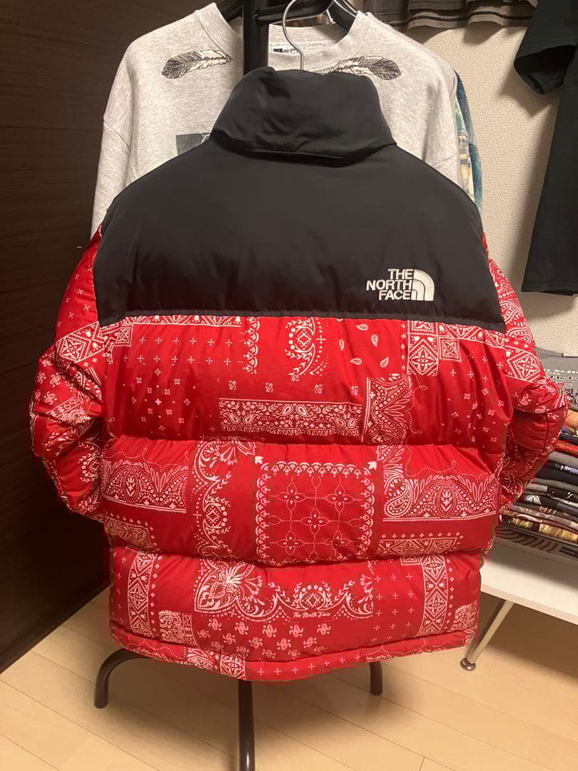 日本未入荷　ノースフェイス　バンダナ柄　ヌプシジャケット　M