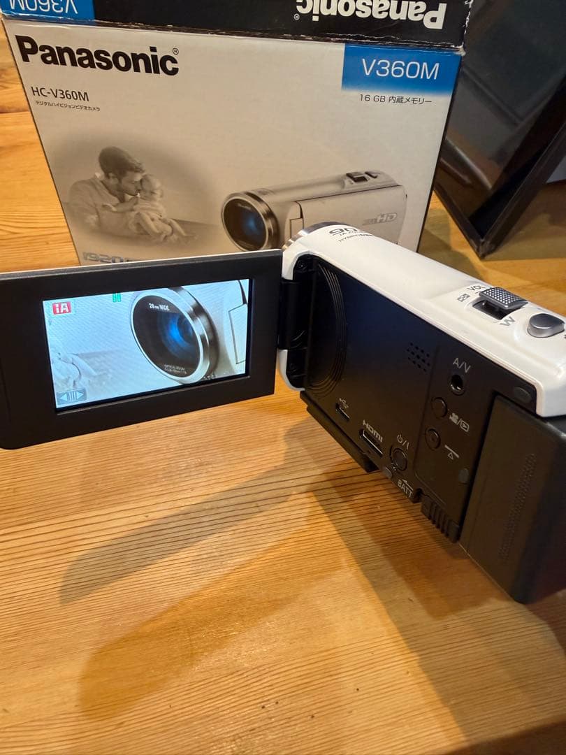PanasonicデジタルハイビジョンビデオカメラHC-V360 Mホワイト