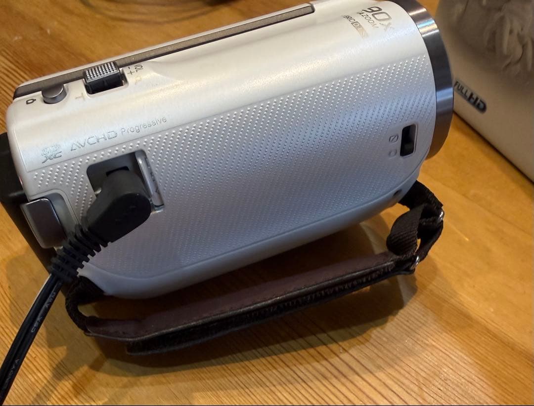 PanasonicデジタルハイビジョンビデオカメラHC-V360 Mホワイト