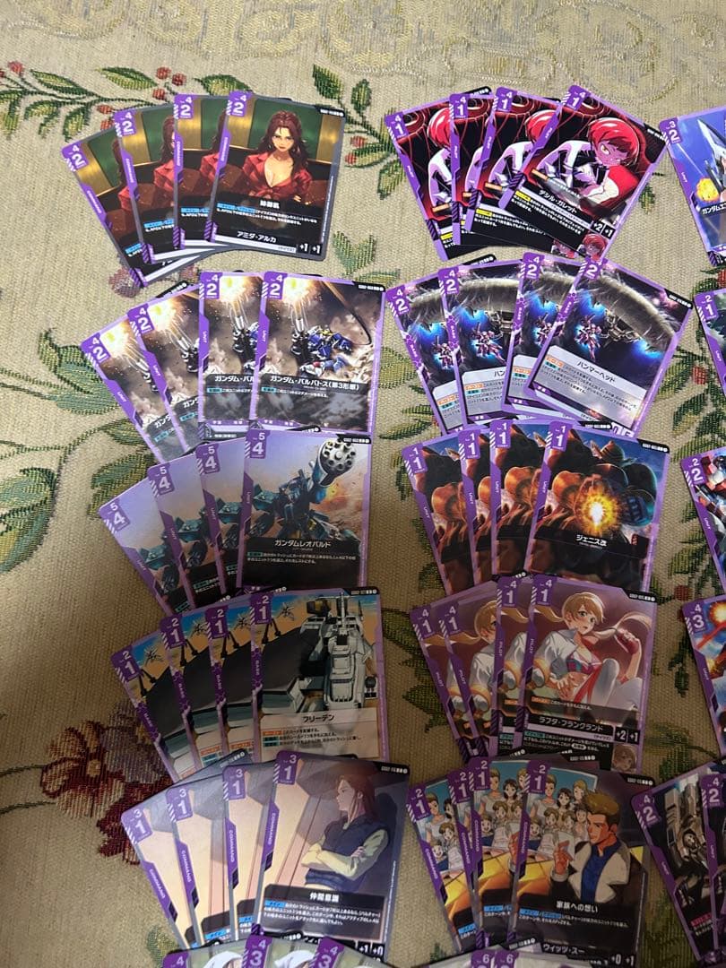 ガンダムカードゲーム　紫　LR以下4コン　GD02