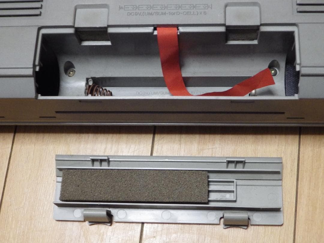 動作未確認・ジャンク品・ステレオラジオカセットレコーダーSHARP GF-8SS