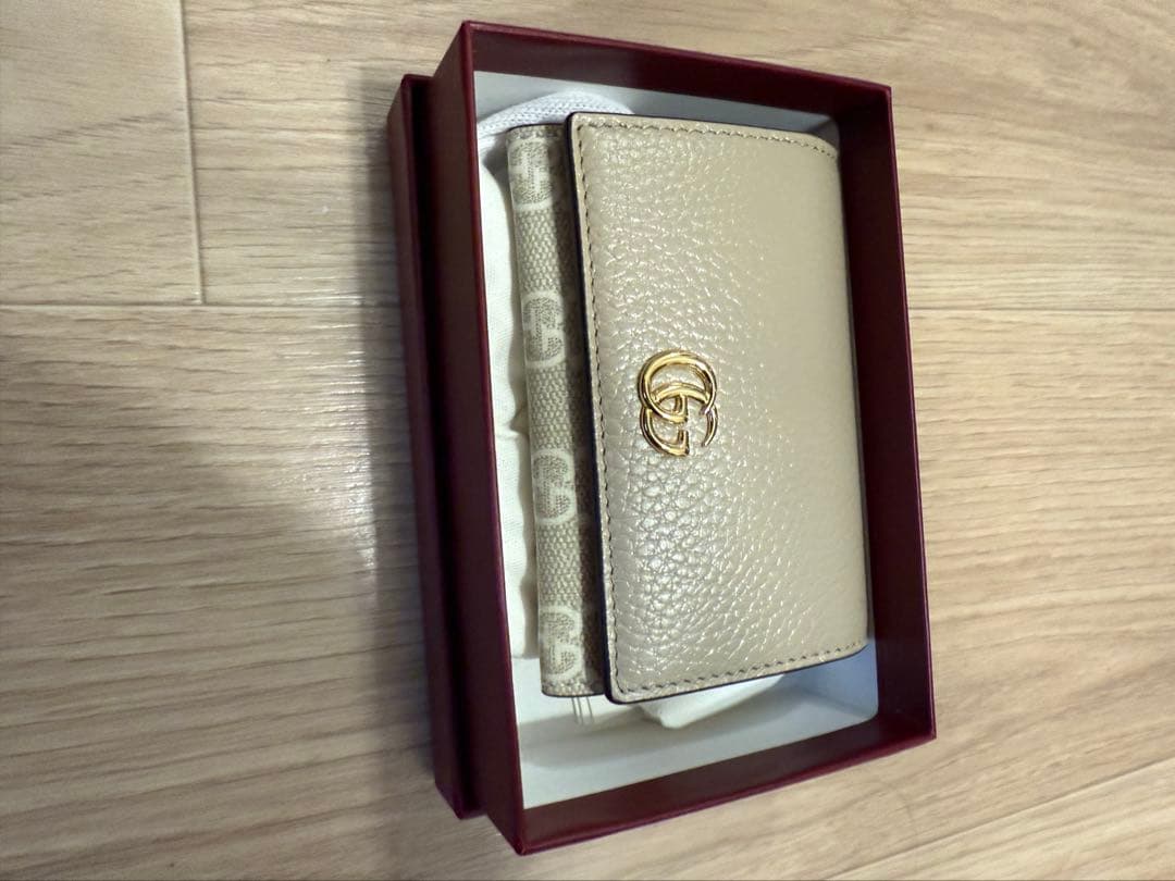 GUCCI ダブルG バイカラー カードケース