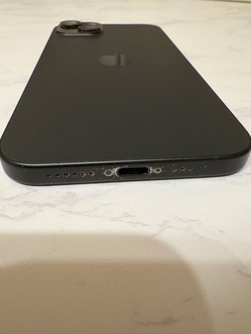 iPhone 15 Plus 本体　256G ミッドナイト