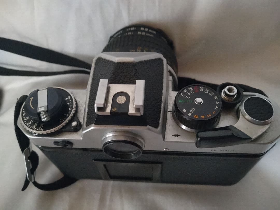 Nikon 一眼レフカメラFE 50mm レンズ　35mm広角レンズ付き