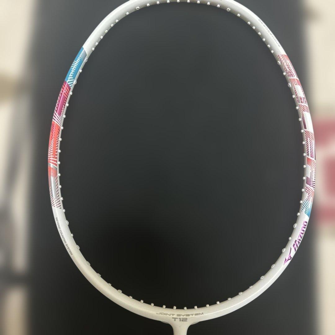 バドミントンラケット アルティウス02ソレア