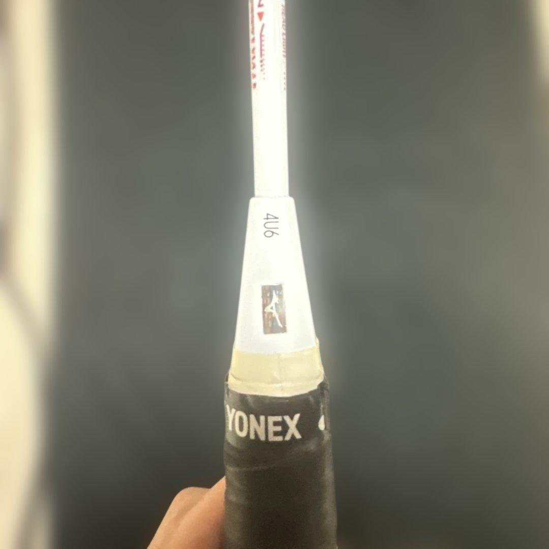 バドミントンラケット アルティウス02ソレア