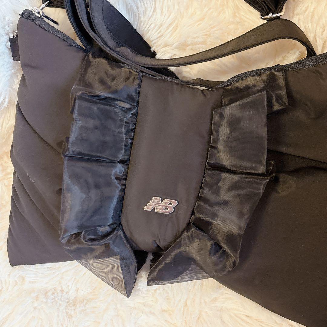 ニューバランス ミニベラバッグ ショルダーバッグ フリル 海外限定 黒