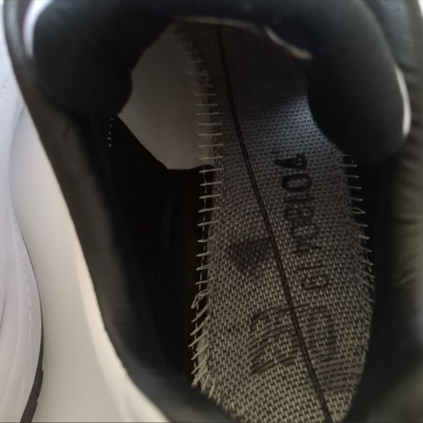 MIZUNO トレーニングシューズ 25センチ 新品