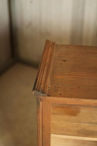 古い木製の格子ガラス戸棚×木製引き出し7杯　食器棚　水屋　キャビネット　古家具