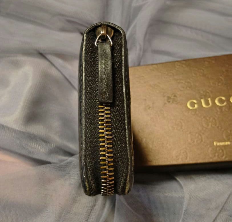 GUCCIグッチ 長財布 レザー ラウンドファスナー シマGG ブラック