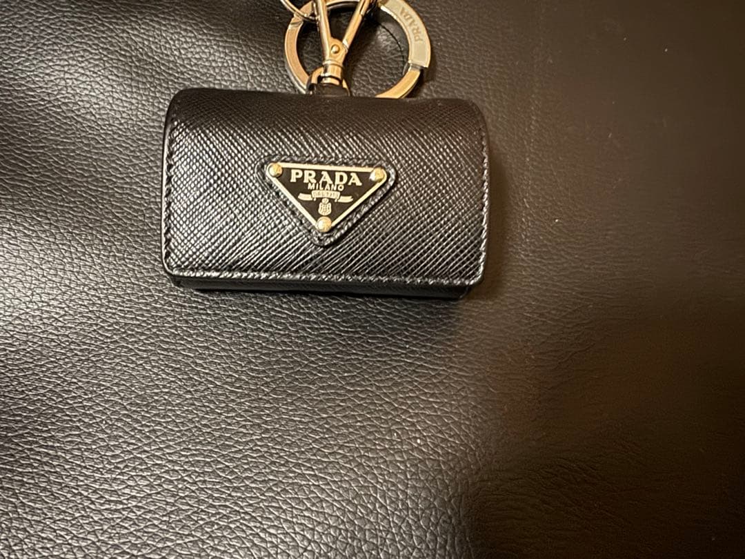 プラダ　PRADA AirPods pro ケース