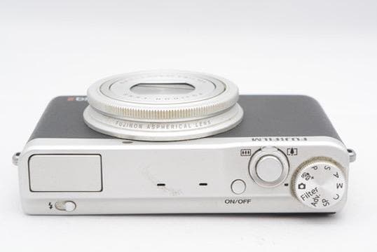 FUJIFILM XQ2 富士フイルム 高級コンパクトデジタルカメラ 人気モデル