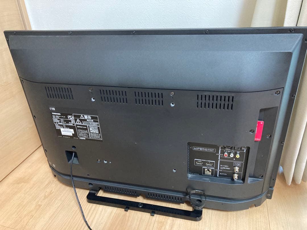 TOSHIBA 東芝　液晶テレビ　32型　REGZA
