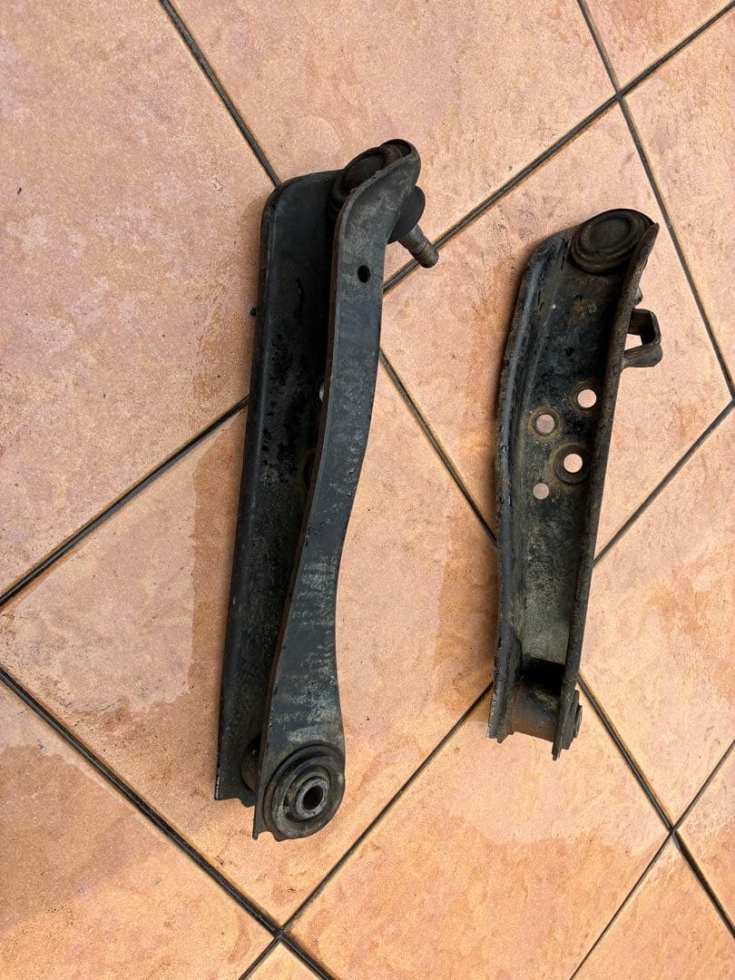 s14 シルビア　純正　ロアアーム