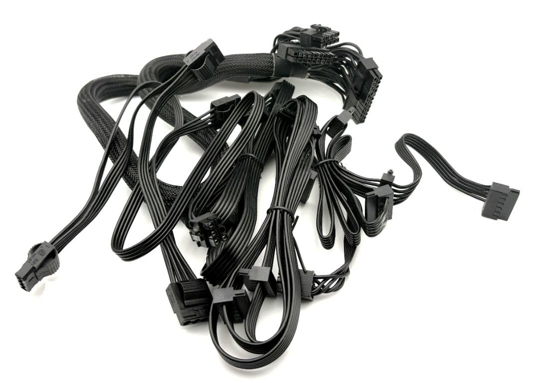 XPG CYBERCORE 1000w PLATINUM 電源ユニット