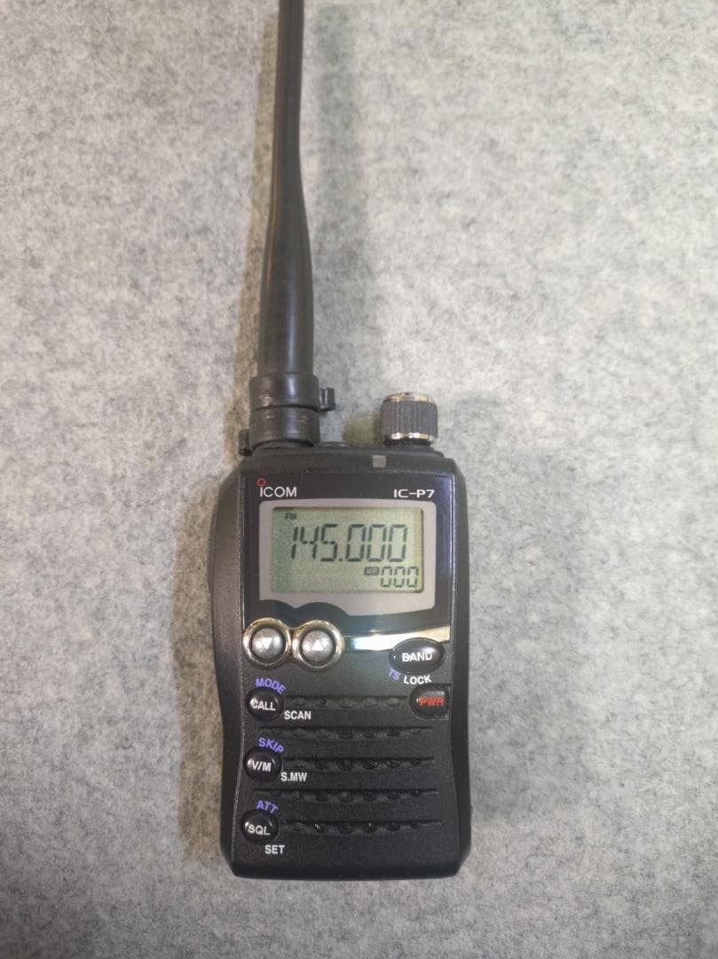 ICOM IC-P7 VHF/UHFトランシーバー