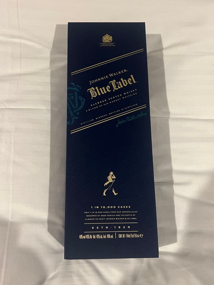 新品未開封JOHNNIE WALKERジョニーウォーカーブルーラベル750ml