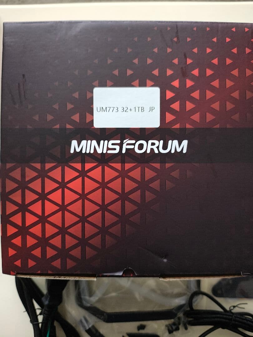 MINISFORUM UM773 Lite 32GB+1TB ミニPC