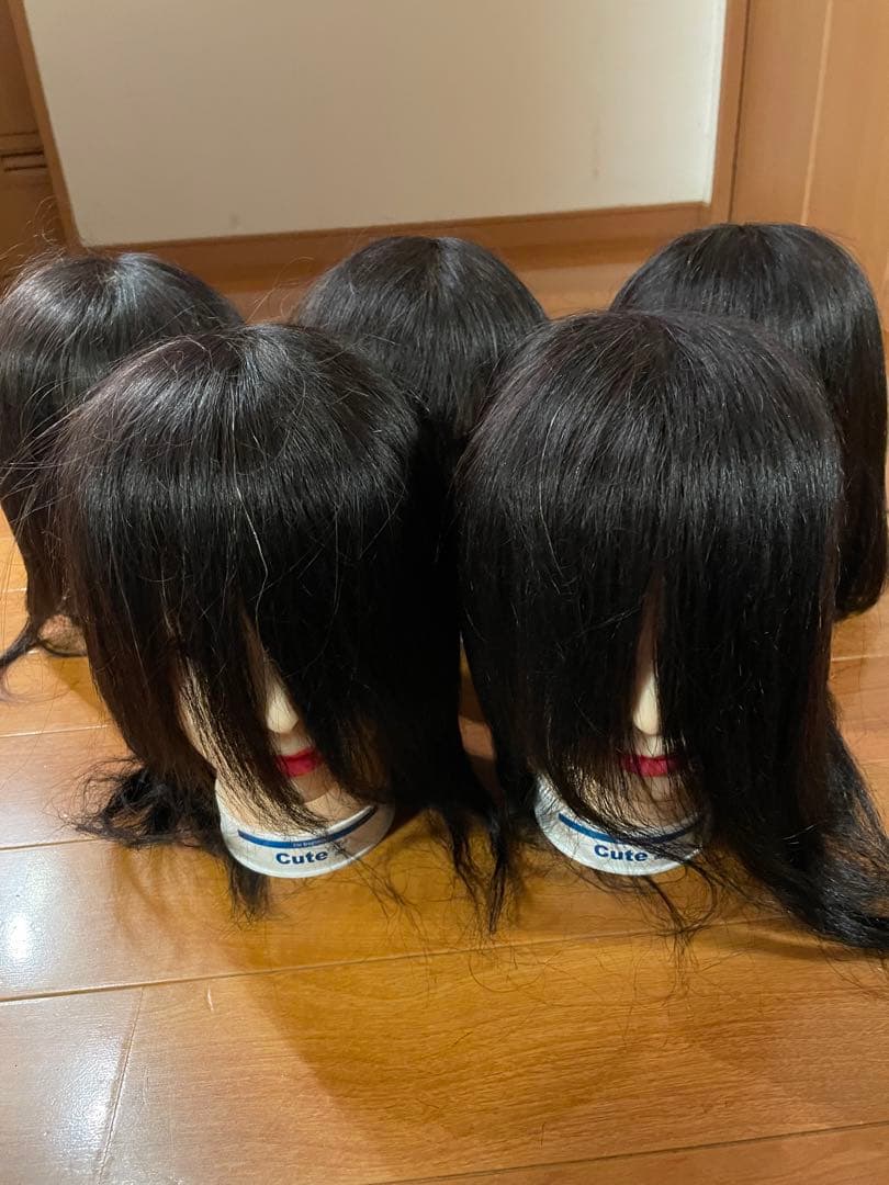 カット用ウィッグ5体