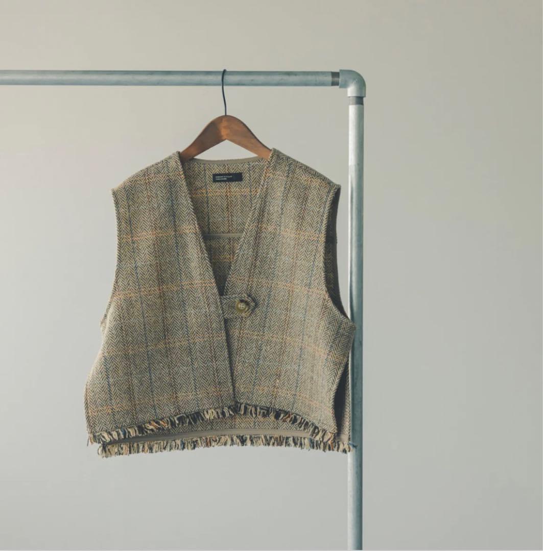 新品　北欧、暮らしの道具店 「ワードローブを新鮮に」ヘリンボーン柄のウールベスト