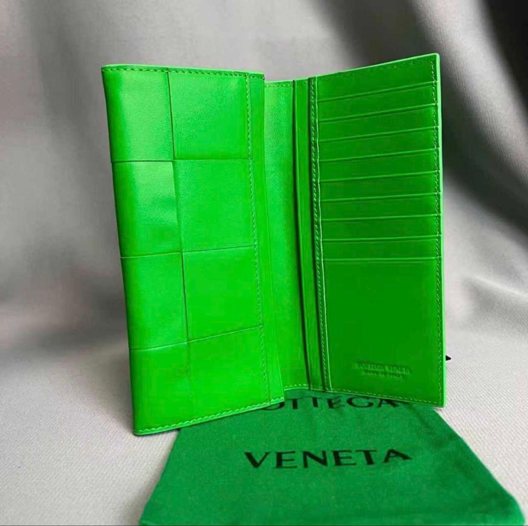 【美品】Bottega Veneta グリーン 長財布