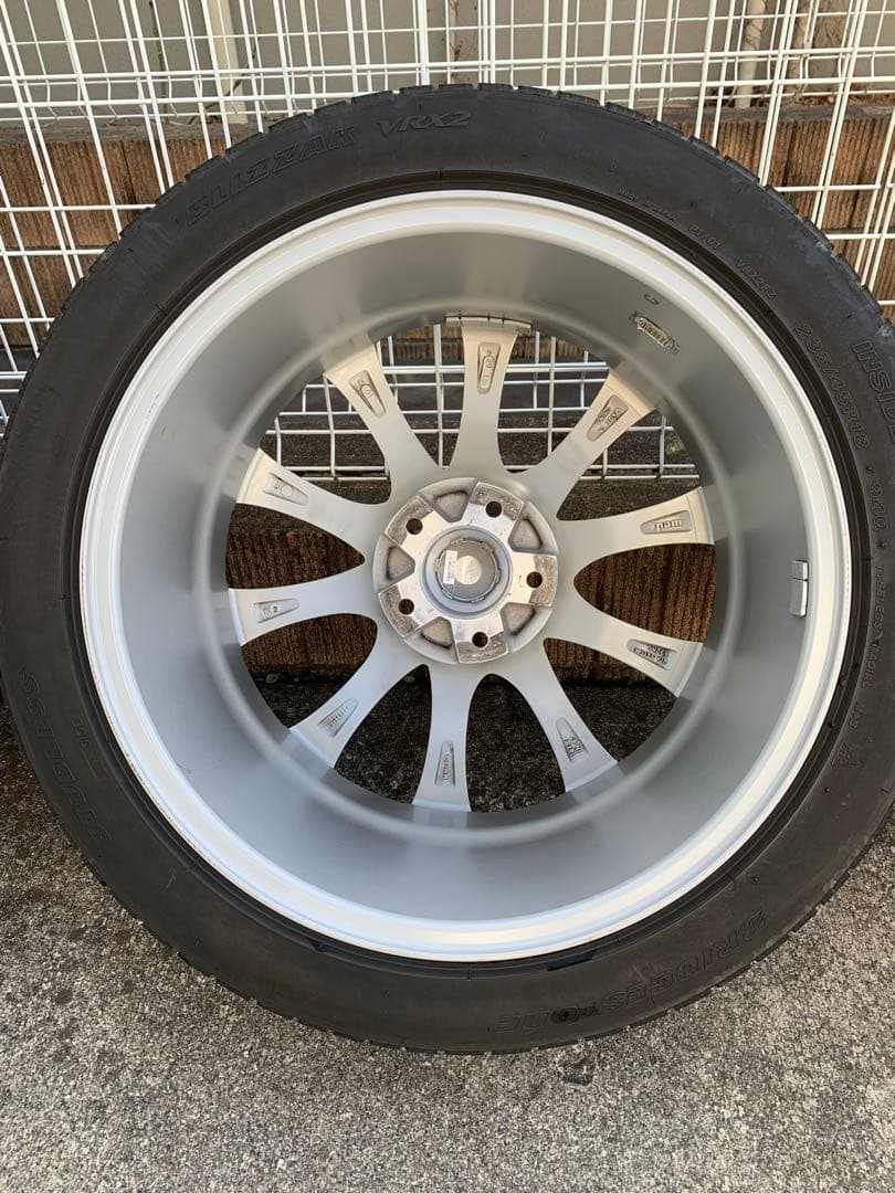 g*様 ブリヂストン 18インチ ホイールセット