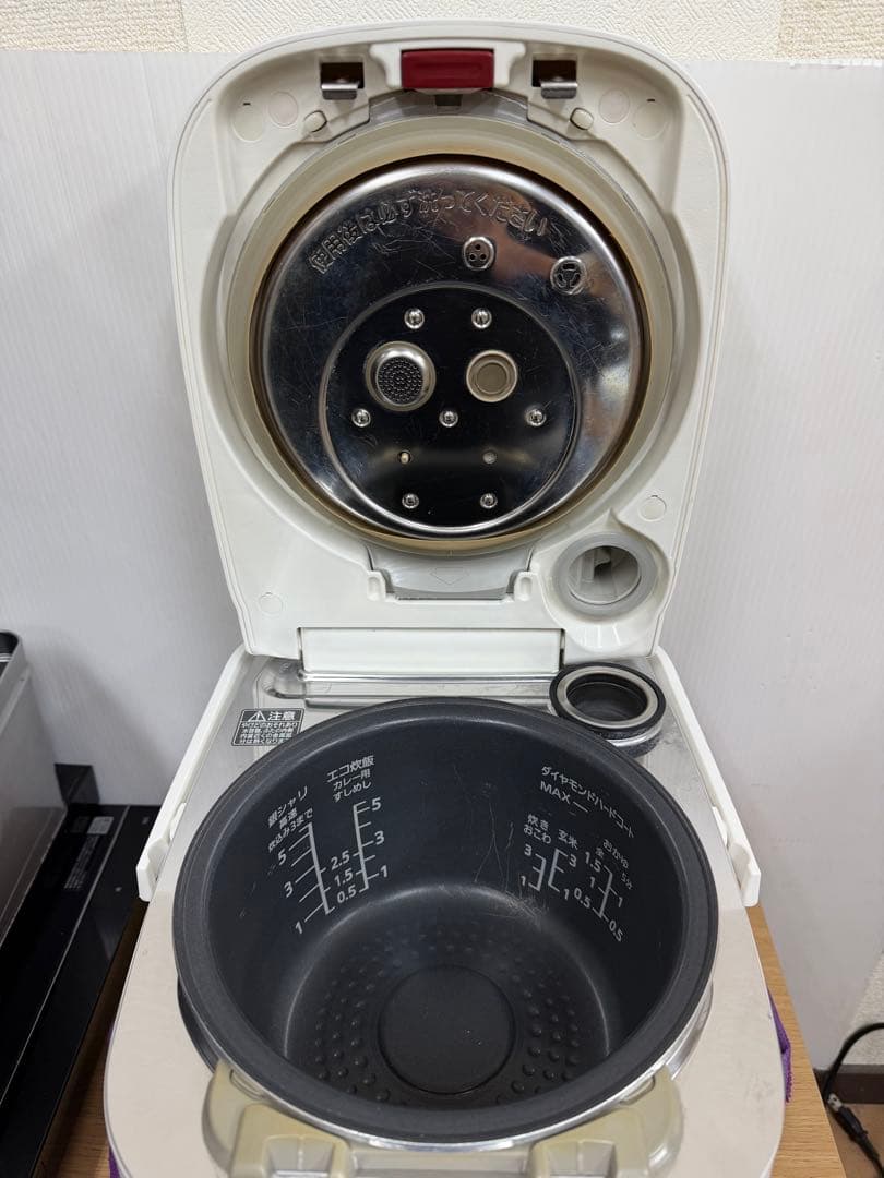 Panasonic IH 炊飯器 SR-VSX109（2019年製）
