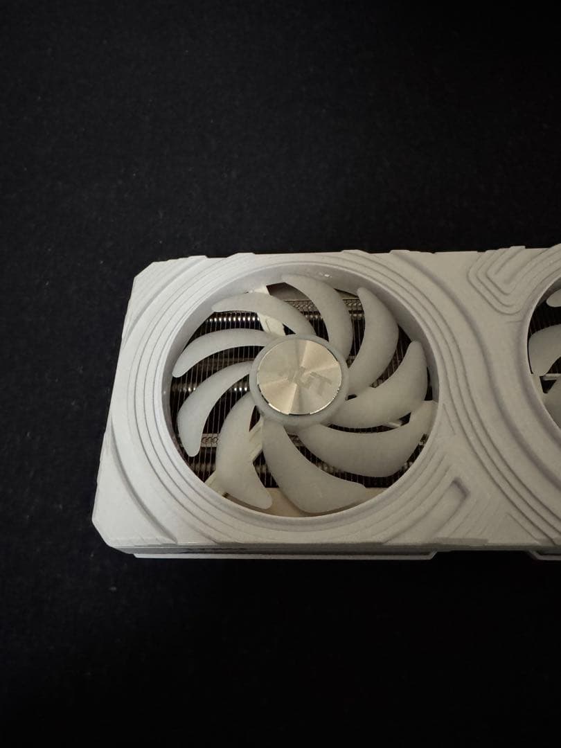 グラフィックボード・グラボ・ビデオカード GeForce RTX 4070 PALIT