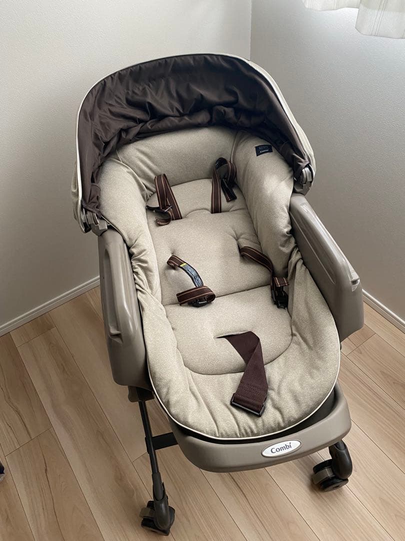 Combi ネムリラオートスイング　BEDi EGシリーズ