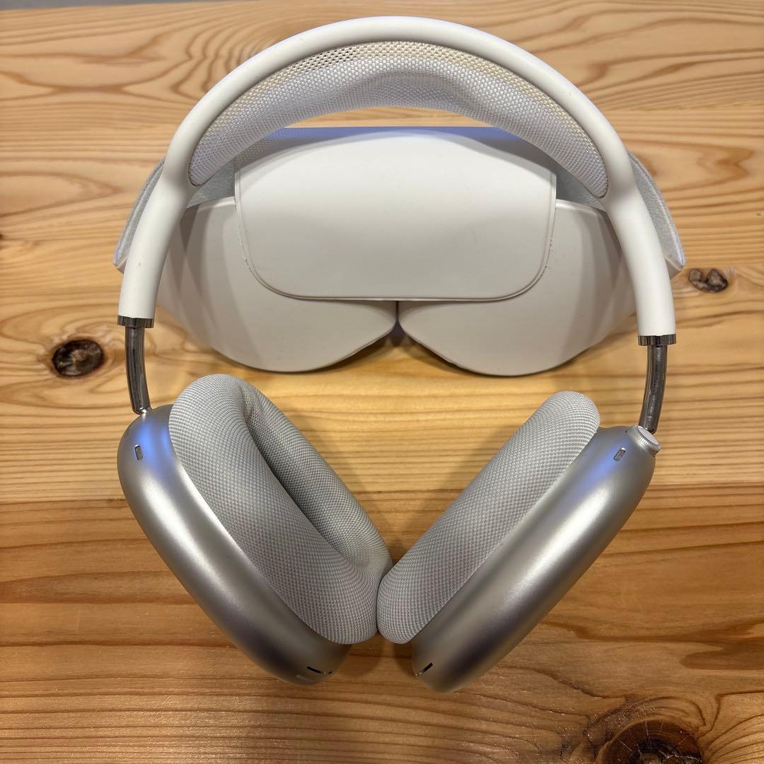 AirPods Max シルバー 本体 ケース付き　本日限定価格！！！！！！！！