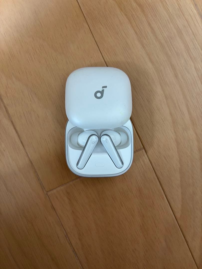 イヤホン soundcore Liberty5