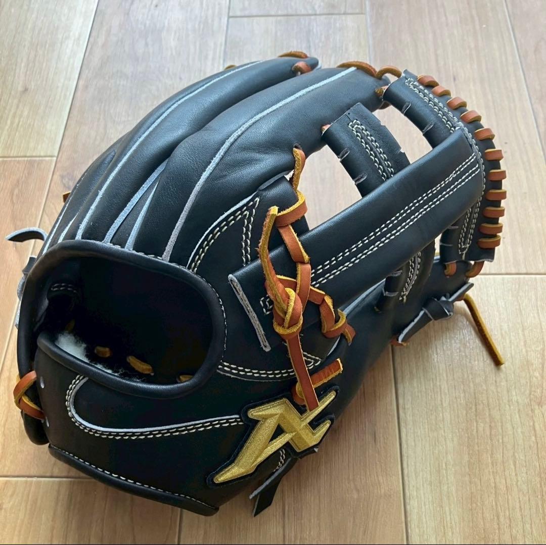 ATOMS硬式グローブ（内野手用）