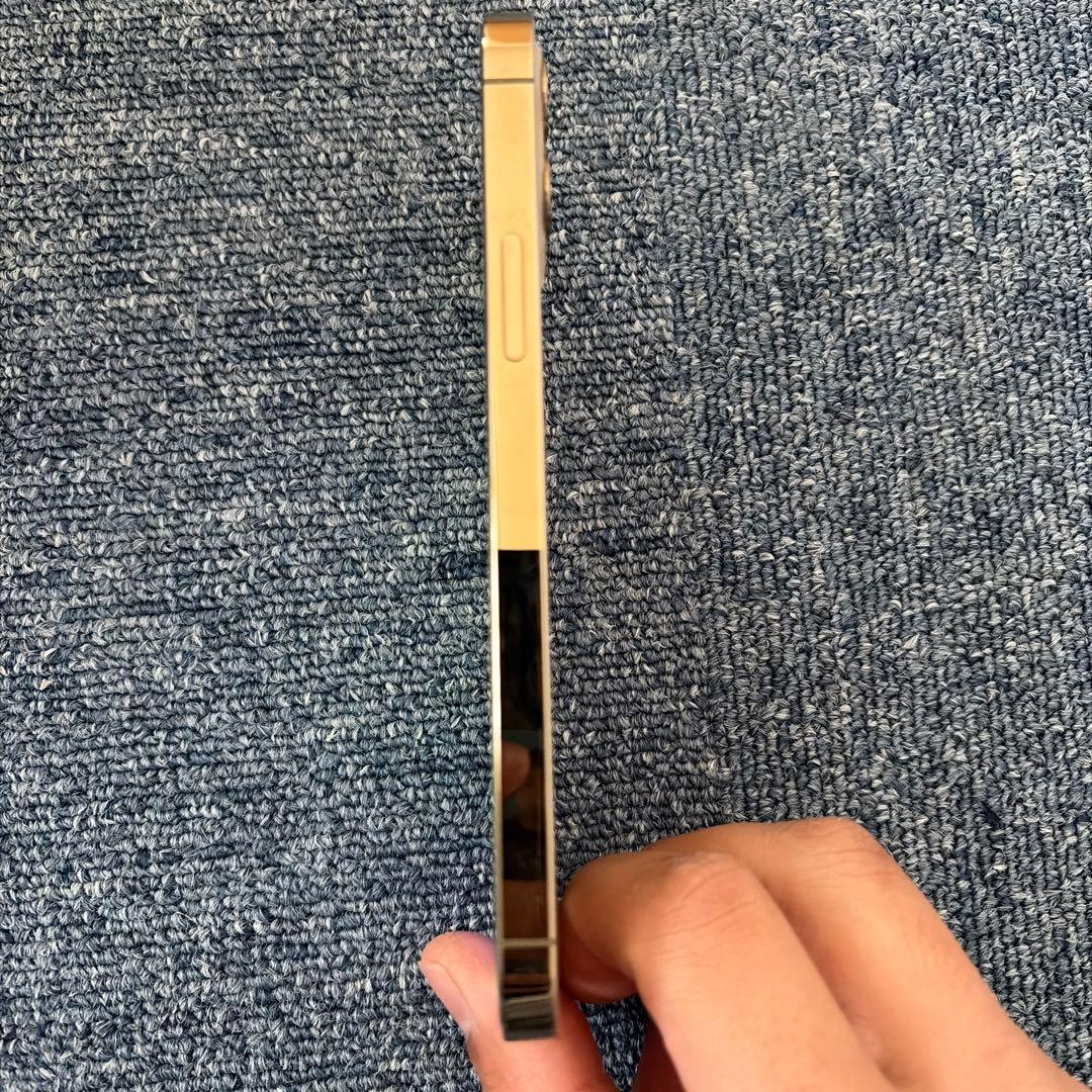 【商品名】 iPhone 12 Pro 256GB ゴールド SIMフリー