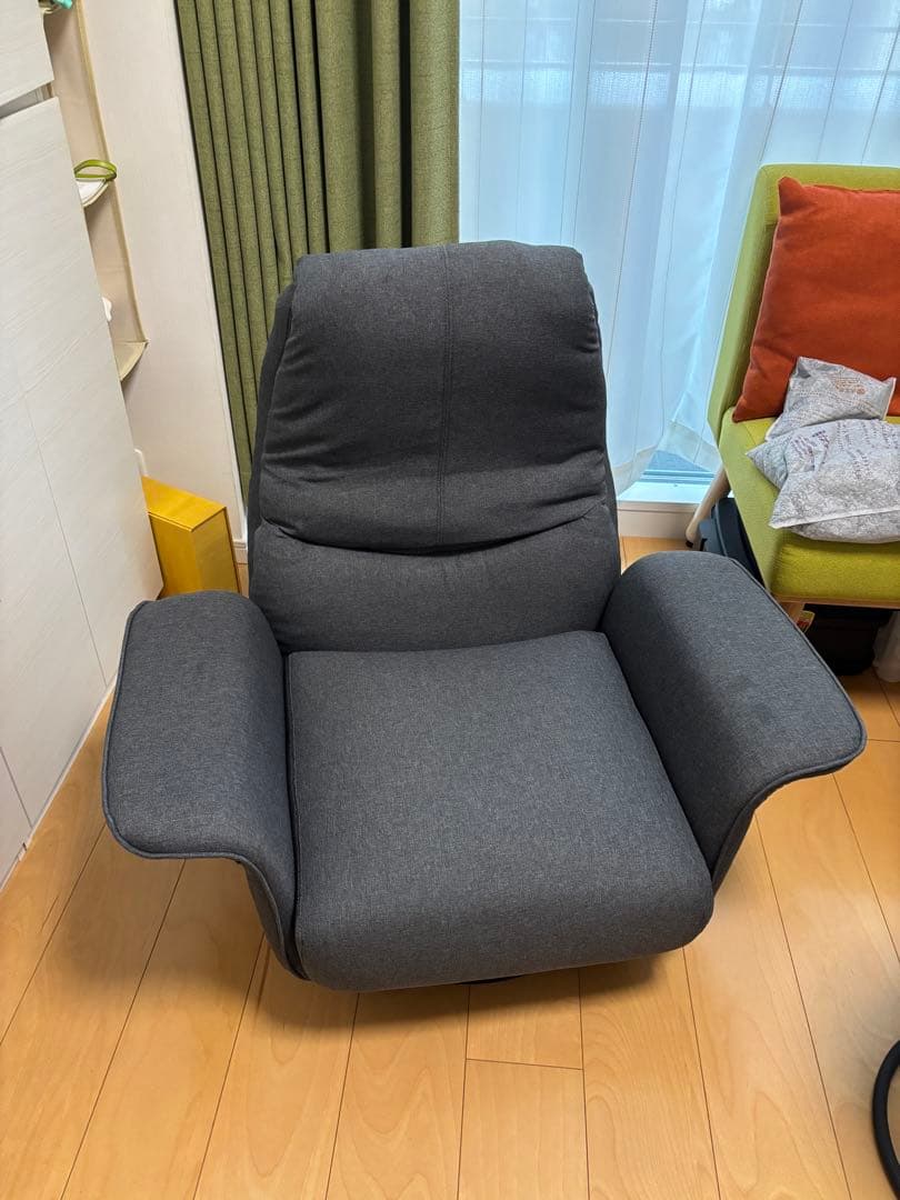 ニトリ 低反発ボリュームシート回転座椅子 Nレスト