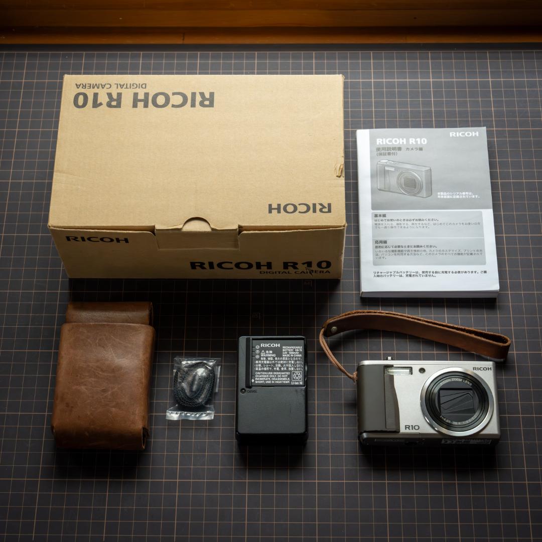 【完動品】RICOH R10（リコー）