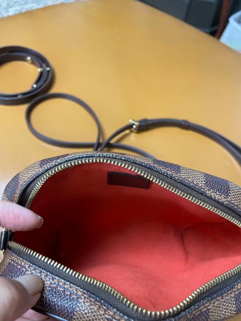louis vuitton ダミエ、大事に使ってたので綺麗です
