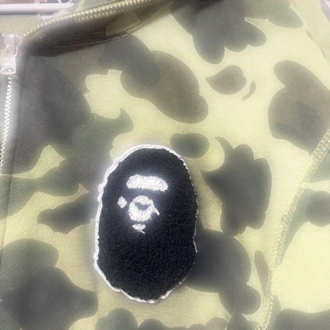 アベイシングエイプ ジップパーカー Lサイズ