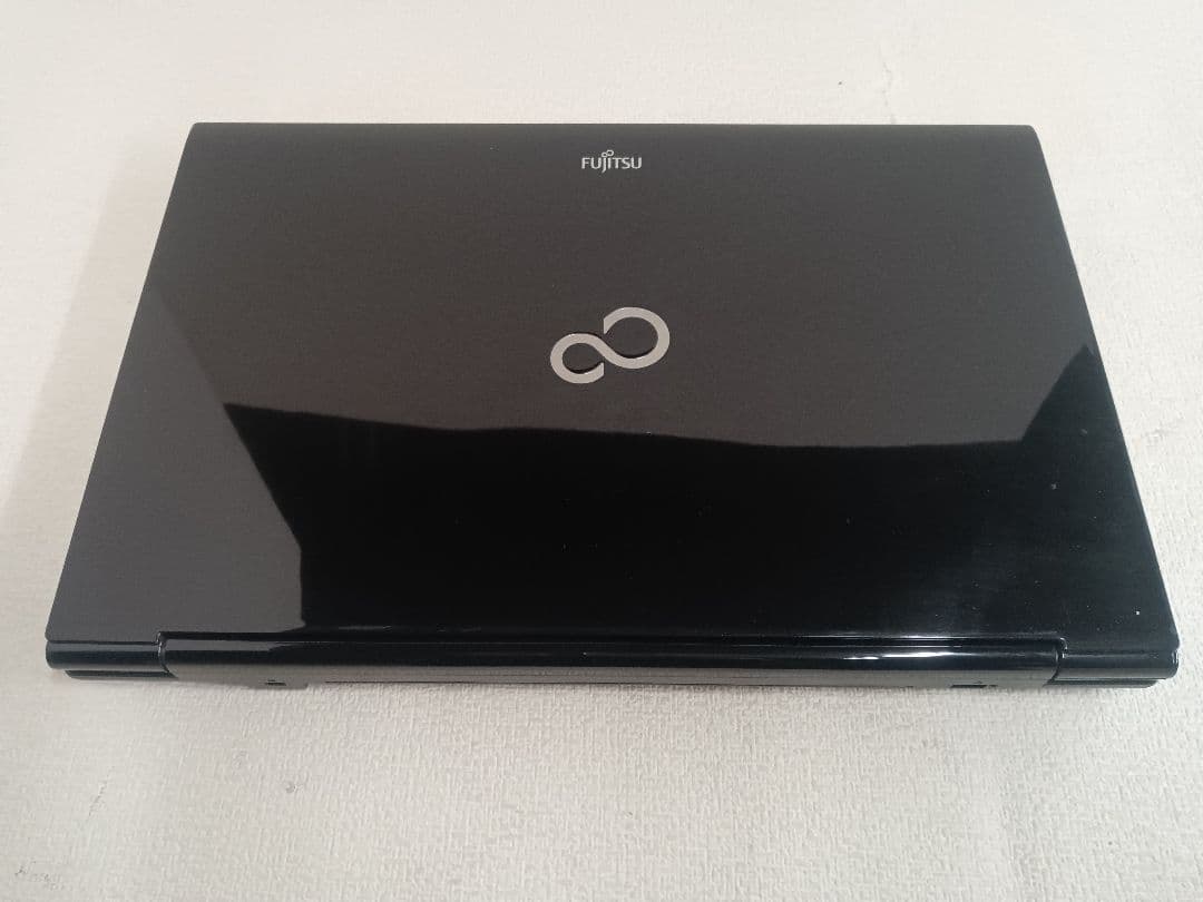 Λ LIFBOOK AH47/K FMVA47KBC ストレージ無 16GB