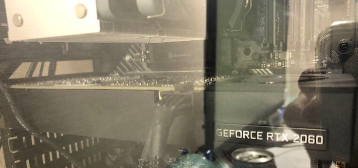 美品 Geforce  RTX 2060 外排気　コンパクトグラフィックボード