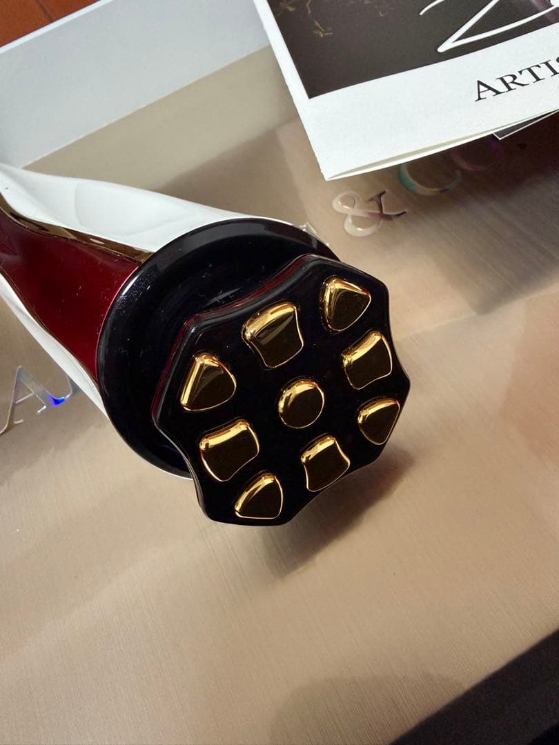 Dr. Arrivo Zeus II 美顔器　artistic&co