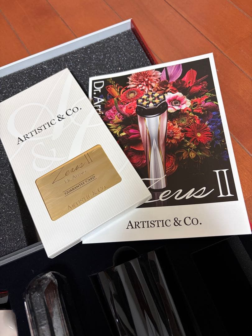 Dr. Arrivo Zeus II 美顔器　artistic&co
