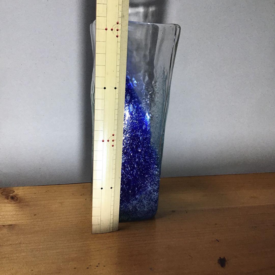 琉球ガラス　稲嶺盛吉　花瓶　作家印あり