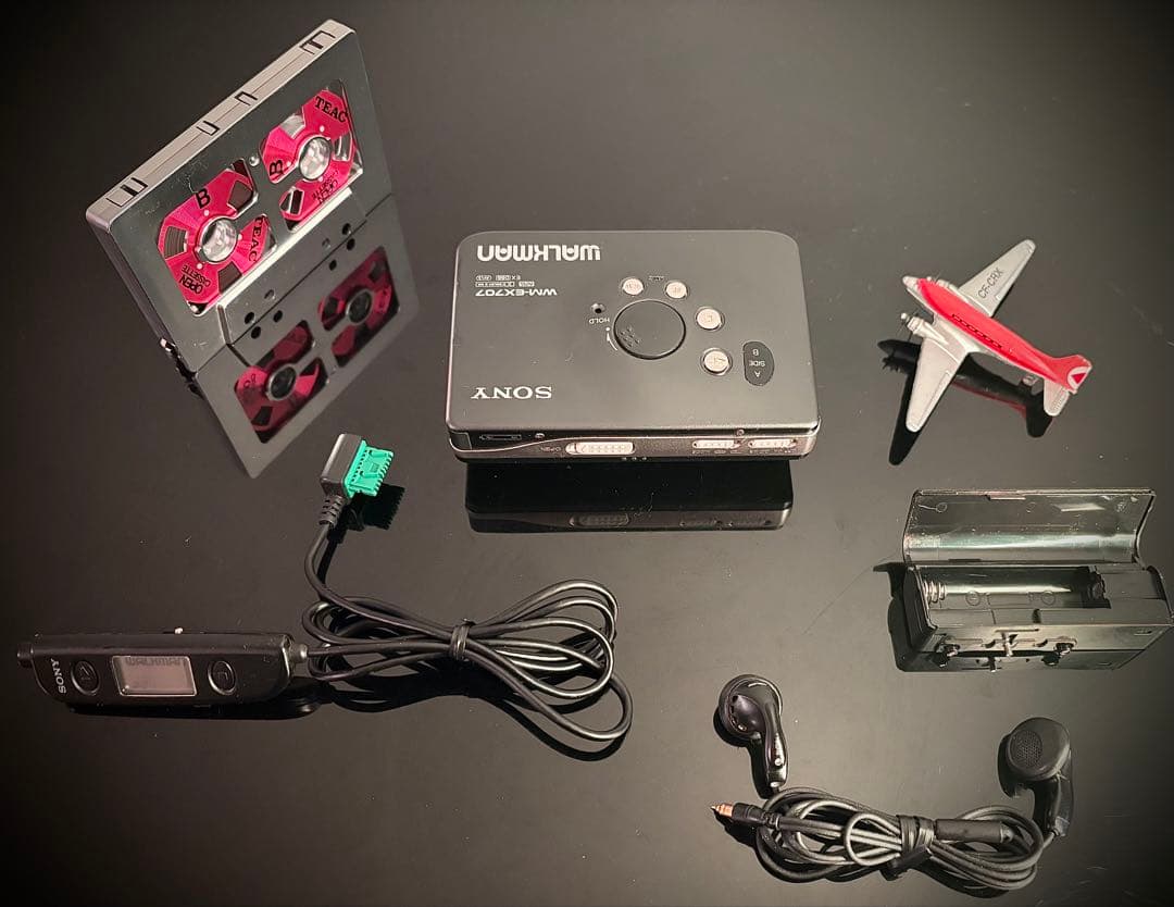 カセットウォークマン　SONY WM-EX707「整備済み、完動美品」