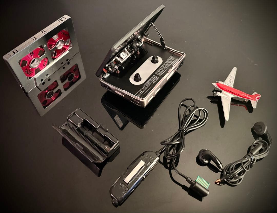 カセットウォークマン　SONY WM-EX707「整備済み、完動美品」