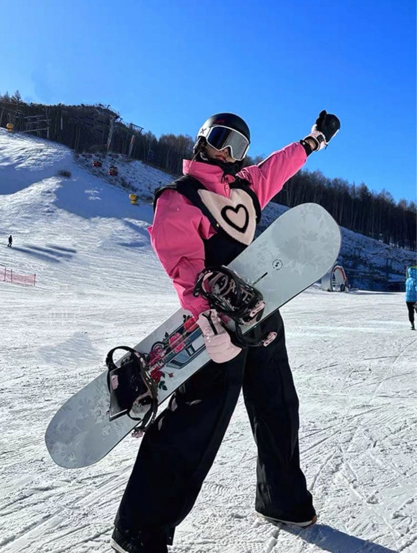 超かわいい レディース スノーボード スキーウェア 上下セット Sサイズ