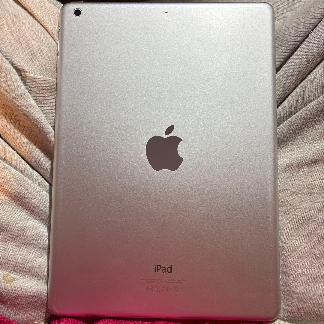 iPad Air初代 128GB シルバー
