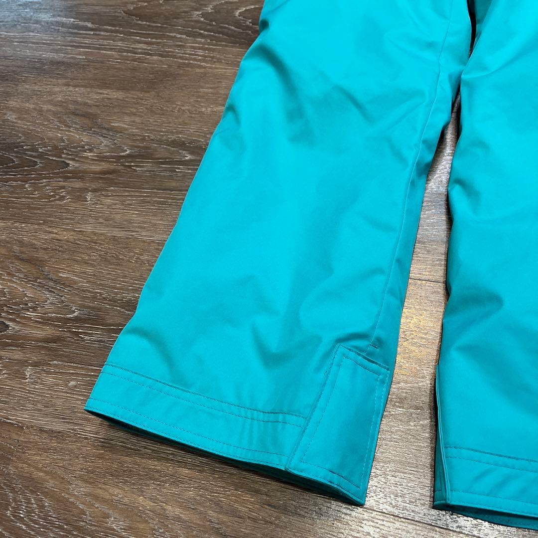 デサント　美品　　セットアップ　上下　スキーウェア　150 女の子