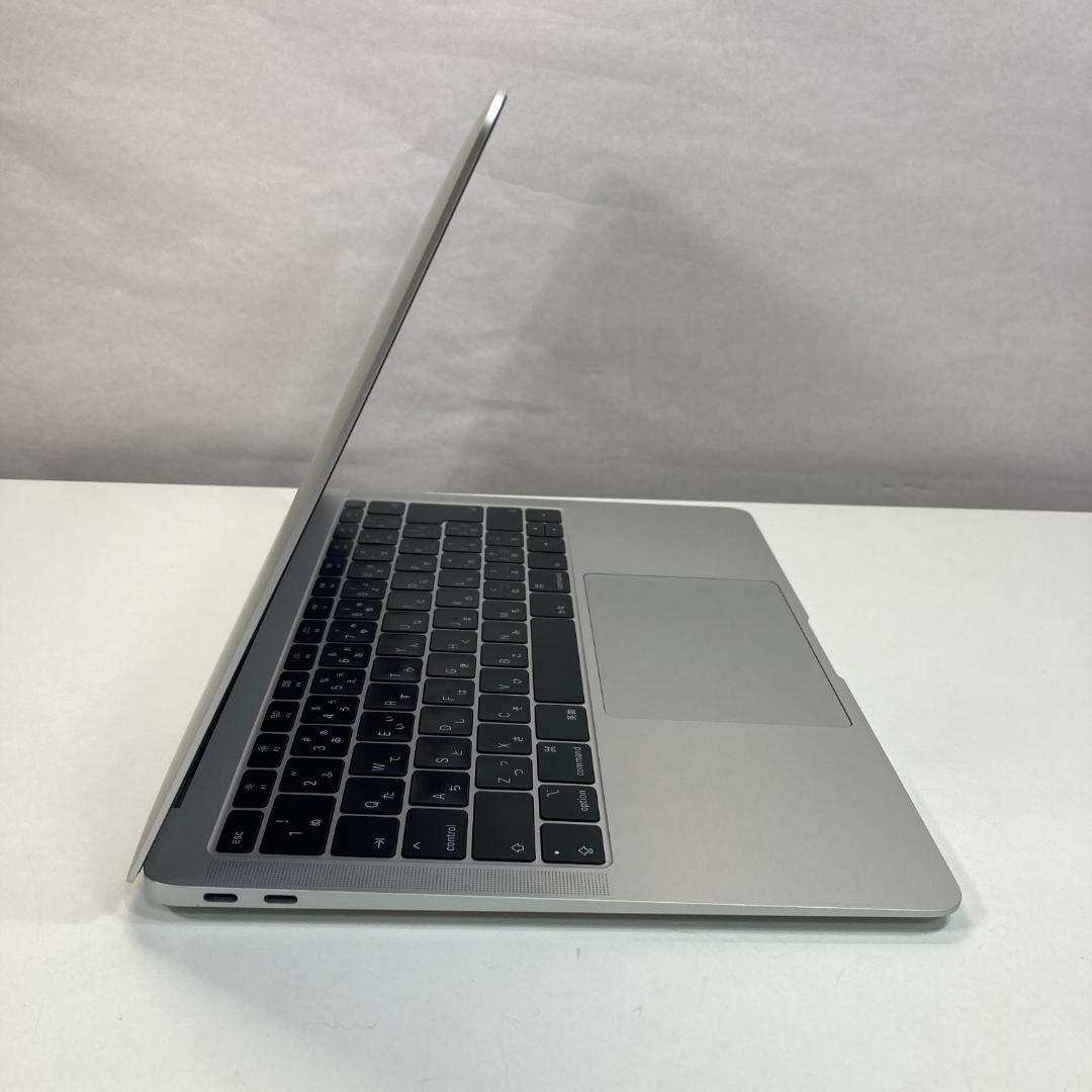 Apple MacBook Air i5 ノートパソコン 13インチ 16GB