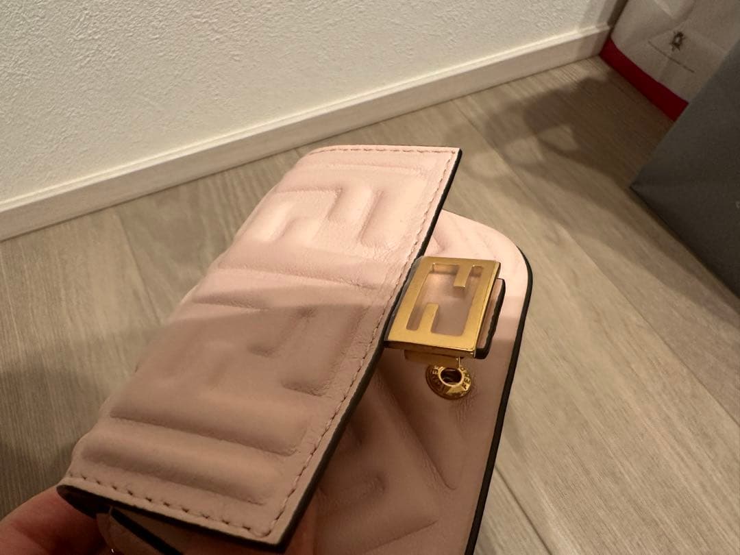 FENDI チャーム バッグ